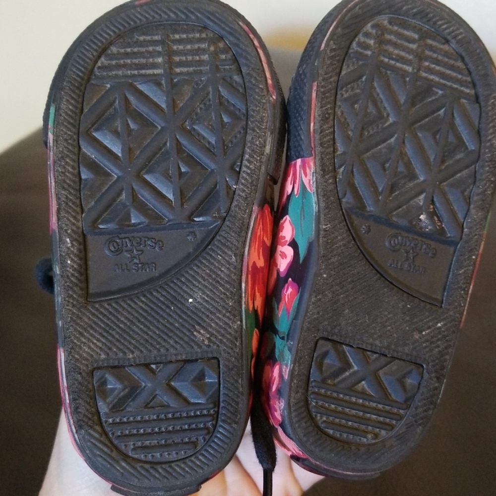 Converse one star floral shoes - Picture 7 of 7